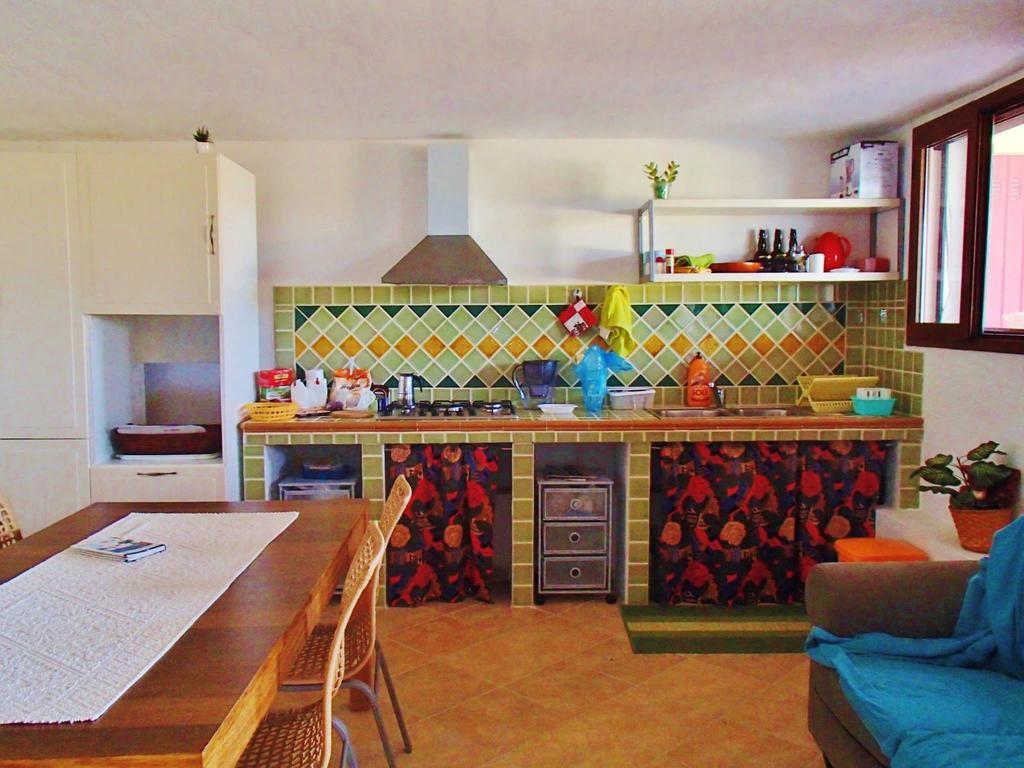 Eco Affittacamere Casa Maica Eco Guesthouse Стинтино Екстериор снимка